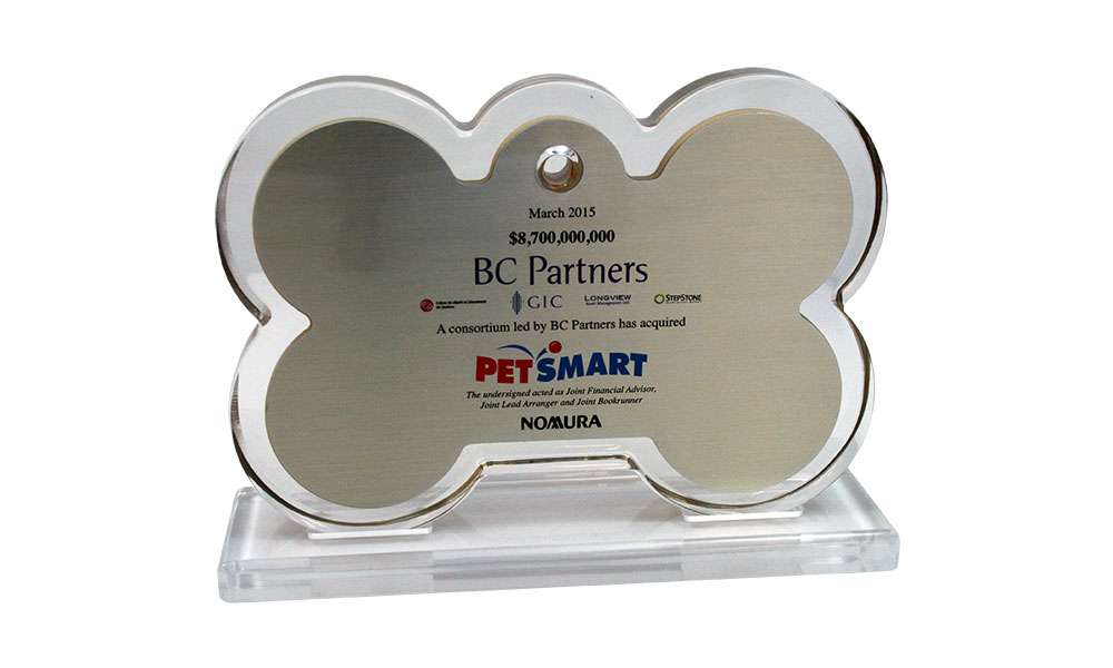 Private Equity Buyout Lucite, Petsmart