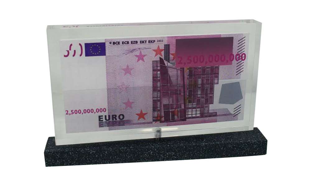 Euro Note-Themed Deal Toy