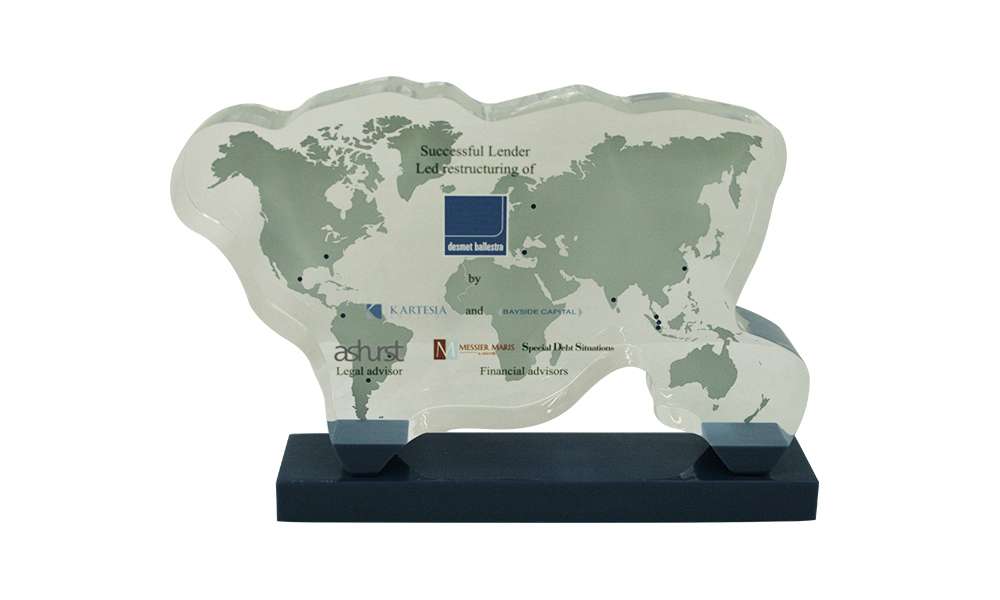 Global Map-Themed Lucite Deal Toy