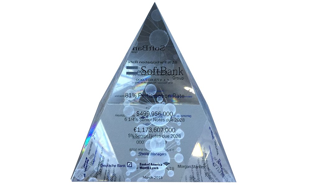 Crystal Pyramid with 3-D Etching