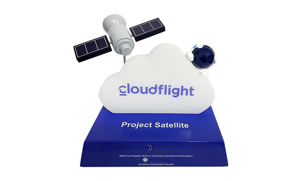 Project Satellite Resin Deal Toy