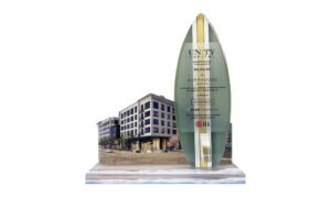 Surfboard-Themed Crystal Deal Toy